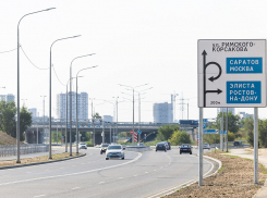 Изгнать большегрузы хотят из Волгограда после сдачи третьего участка Ангарской 