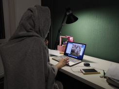 В Волгограде многоэтажка осталась без отопления в снежную бурю