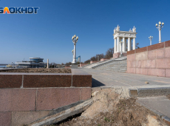 Фирму учредили чиновники: кто зарабатывает на главных стройках Волгограда