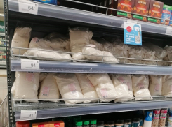 «Ашан» в Волгограде отказался сдерживать цены на сахар