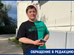 Рухнувшее дерево отправило в больницу двух волгоградок