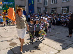 У волгоградских учителей оказалась одна из самых низких зарплат по ЮФО