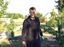 Пока горожане тонут, замглавы Волгограда дышит озоном и любуется радугой