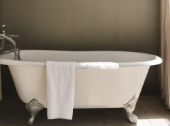 Убитую волгоградку нашли голой в ванной