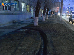 После обращения волгоградца к Илону Маску в центре города исчезла лужа с историей 