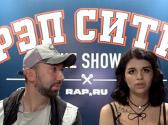 Алиана Устиненко учила обманывать жен во время рэп-баттла