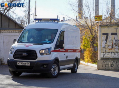 Грудной ребенок пострадал в ДТП с грузовиком в Волгограде