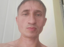 Дверь открыта, дом разгромлен: Александр Ратушный пропал в Урюпинске