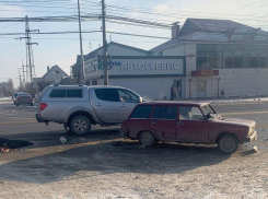 Двое малышей попали в больницу после ДТП в Волгограде