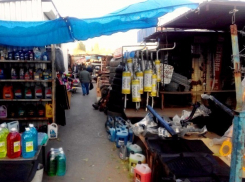 В Волгограде сносят незаконный авторынок «Зеленое кольцо» 