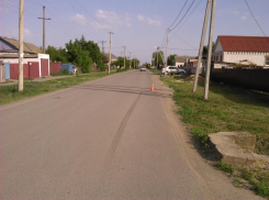  Под Волгоградом отец с 12-летней дочерью попали в ДТП на ВАЗ и сбежали