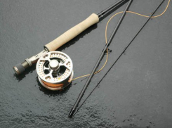 На севере Волгограда утонул 47-летний рыбак, упав с бетонной плиты