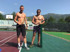 Замглавы Волгограда Алексей Волоцков явил миру себя в трусах