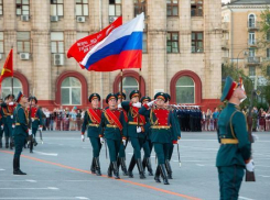 После скандала в Волгограде пронесут настоящее Знамя Победы 
