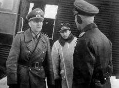 9 января 1943 года - под Сталинградом генерал-полковник Ф. Паулюс отказался капитулировать