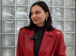 Всего одну вещь для стройности советует добавить в гардероб стилист