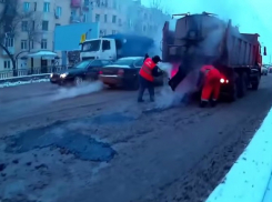 Волгоград входит в опасную зону рейтинга дорог, несмотря на выделенные миллионы