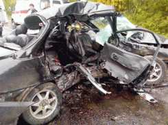 Под Волгоградом столкнулись Lada Priora и Mitsubishi: погиб мужчина 