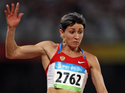 Волгоградские единороссы заменили тяжелоатлета на прыгунью