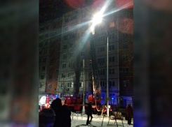 Пожар в квартире разрушил жизнь семьи с тремя детьми: погибла молодая волгоградка