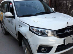 Работники автомойки угнали и разбили автомобиль «Яндекс.Такси» в Волгограде