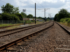 Железнодорожный переезд закроют в Дзержинском районе Волгограда