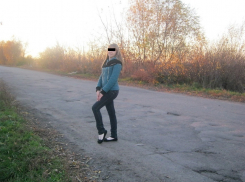 В Волгограде 16-летняя лицеистка пребывает в коме после прыжка с 4 этажа