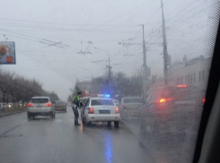 В Волгограде лихач сбил школьника на пешеходном переходе 