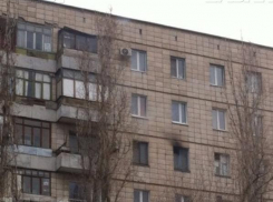 В Волгограде при пожаре в девятиэтажке погиб мужчина