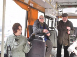 После скандала «Питеравто» не будет требовать «живые деньги» у пассажиров в Волгограде 