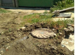 Без холодной воды в иссушающую жару остались около десятка домов в Волгограде