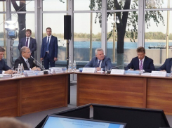 Губернатор Астраханской области рассказал на заседании Госсовета в Волгограде о строительстве новейшего круизного лайнера