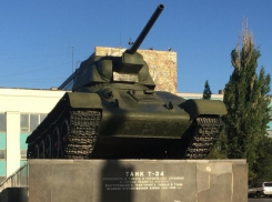 В Волгограде со второй попытки нашли готовых отреставрировать танк