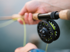 Нашли машину и лодку: в Волгограде ищут пропавшего рыбака