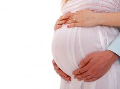 После лишения родительских прав волгоградские супруги завели третьего ребенка