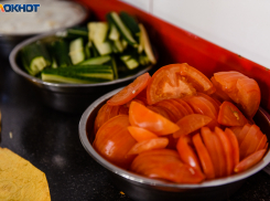 Огуречно-помидорный дуэт продолжает дорожать в Волгограде