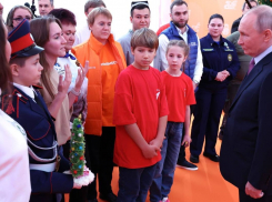 Студентка из Волгограда встретилась с президентом Путиным