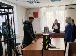 Узбека отправили в колонию на 15 лет за смерть 17-летней волгоградки