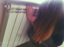 Накануне морозов старики и дети замерзают без отопления в Дзержинском районе Волгограда