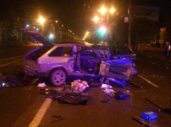 В Волгограде в ДТП «десятки» и «восьмерки» 2 погибли, 2 пострадали