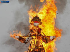 В Волгограде готовят к сожжению 10-метровое чучело Масленицы