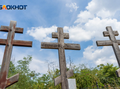 Погибшим на Украине выделили бесплатный участок на кладбище под Волгоградом