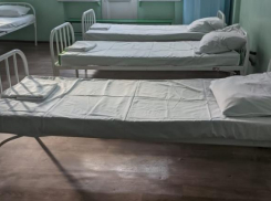«Стационар забит, люди лежат в коридоре»: что творится в больницах Волгограда после скачка ОРВИ