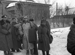 «У жителей в организованном порядке забирали все продукты питания»: рассекреченные допросы фашистов, пленённых в Сталинградской битве 