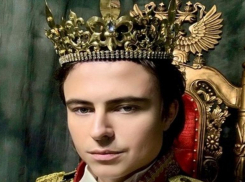 «Без нее тяжело», «мы меняемся через веру»: волгоградские знаменитости поздравляют с Рождеством