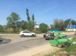 Водитель «Оки» погиб в столкновении с Daewoo Matiz на юге Волгограда