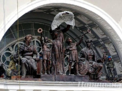 Волгоградский общественник объяснил, почему новодел на вокзале потерялся в темной нише