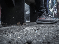 В Волгограде поймали двух подростков, пытающихся похитить деньги из аппарата для выдачи воды