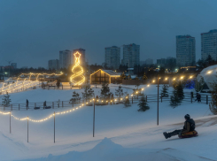 Снежные пушки заработали в центре Волгограда 