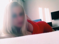 Блондинка кинула на деньги салоны красоты в Волгограде 